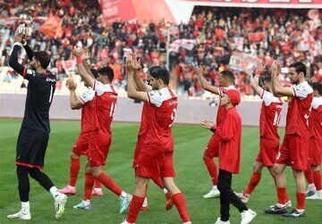 پرسپولیس به دنبال جذب یک مهاجم خارجی