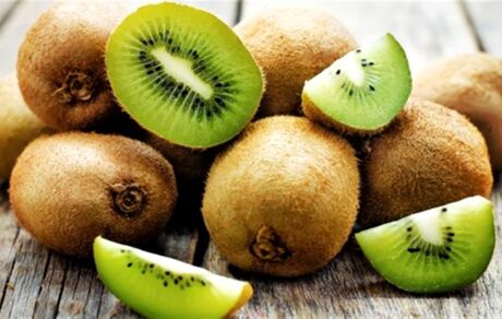 میوه ای سبز که 8 برابر سیب خاصیت دارد