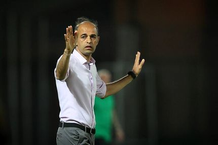 نویدکیا سرمربی مس رفسنجان ماند