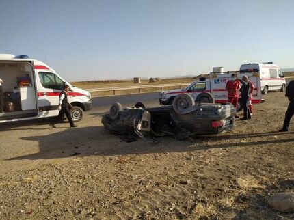۱۰ مصدوم در واژگونی یک مینی بوس در جاده جعفرآباد به پارس آباد