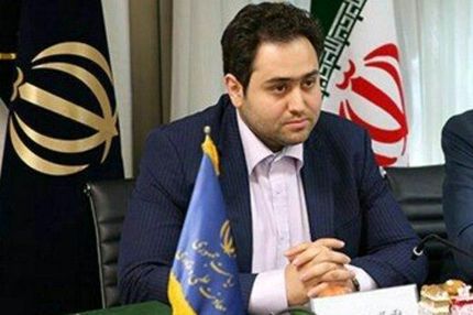 عکس| داماد حسن روحانی کاندیدای انتخابات مجلس شد / از رئیس جمهور اجازه گرفته‌ام/طرح معیشت شامل حال من نشد