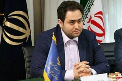 عکس| داماد حسن روحانی کاندیدای انتخابات مجلس شد / از رئیس جمهور اجازه گرفته‌ام/طرح معیشت شامل حال من نشد