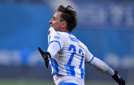 تراکتور یک مهاجم برزیلی از رومانی به خدمت می‌گیرد