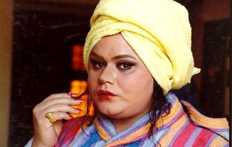 پخش نسخه اصلاح‌شده «آدم‌ برفی» از تلویزیون