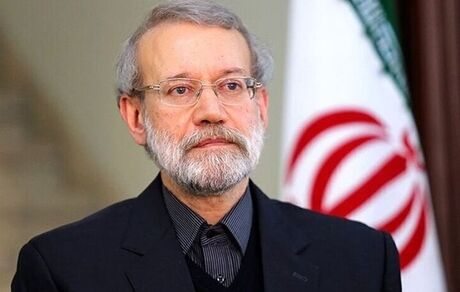 لاریجانی، پیام رهبری را به پوتین تقدیم کرد