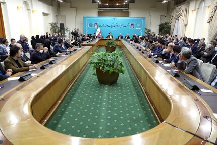 موافقت با پیشنهاد تشکیل باشگاه دانشمندان برتر برای رصد و ارائه راهکار حل مشکلات کشور