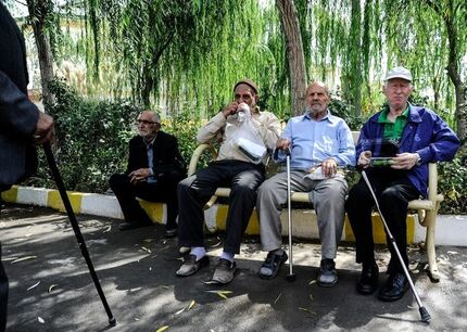 عیدی بازنشستگان، ۱۰ میلیون تومان شد