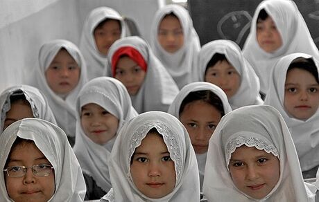 تمدید زمان ثبت نام دانش آموزان اتباع غیرایرانی