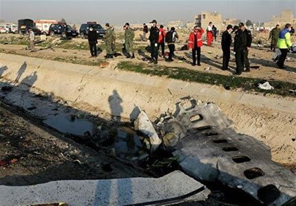 تشکیل کمیسیون ویژه برای بررسی علت سقوط هواپیما/ ظریف درباره اقدام سفیر انگلیس توضیح می‌دهد
