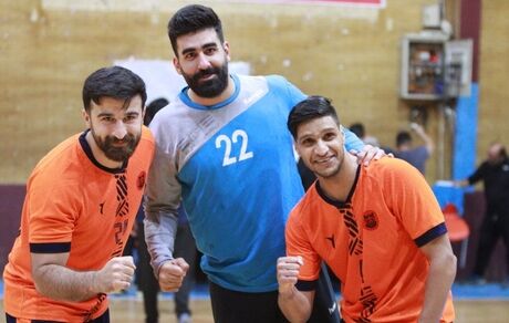 کرمانی‌ها قهرمان زودهنگام لیگ برتر هندبال شدند