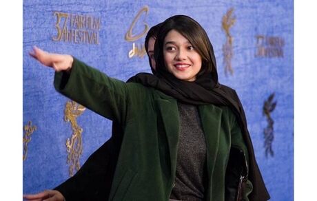 یک بازیگر دیگر سینما ممنوع‌الخروج شد
