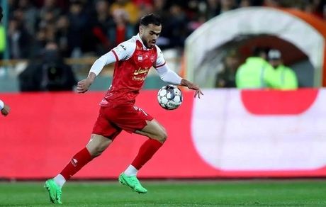 ستاره ازبکستانی با پرسپولیس تمدید می‌کند