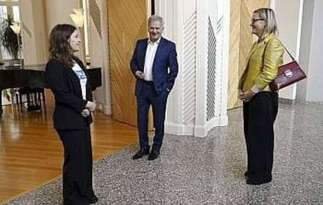 دختر ۱۶ ساله رئیس جمهور فنلاند شد