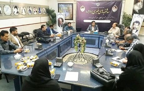 ۲۲۰ فروشگاه شهری و روستایی در بروجرد به طرح کالابرگ الکترونیک متصل شدند