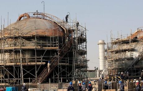 موشک باران تاسیسات آرامکو عربستان