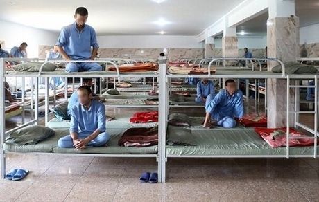 ۳ کارمند کمپ ترک اعتیاد در شیراز به خاطر کتک زدن معتادان دستگیر شدند