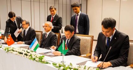 ازبکستان، ترکمنستان، ایران و ترکیه، کریدور بین‌المللی تشکیل می‌دهند