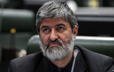 
علی مطهری: کسانی که اعتراض صنفی و سیاسی دارند باید بتوانند حرفشان را بزنند/ هر کسی را مسالمت آمیر تجمع می‌کند، بازداشت می‌کنیم
