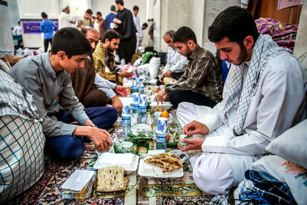پیش بینی حضور ۶۰۰ هزار دانش‌آموز در مراسم اعتکاف