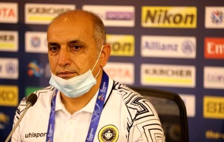 سرمربی سپاهان: انسان به امید زنده است/ باید العین را ببریم