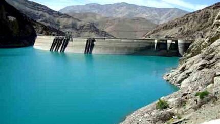 ذخایر سدهای کشور ۳۰ درصد کاهش یافت