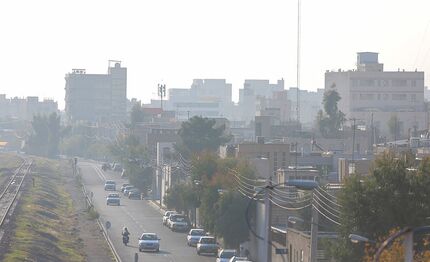 تعطیلی زودهنگام ادارات قم در پی آلودگی هوا