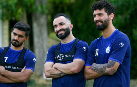 حمله دانشگر به آنها که استقلال را متهم کردند!