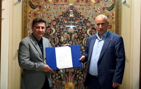 حکم سرمربیگری تیم ملی به قلعه‌نویی اعطا شد