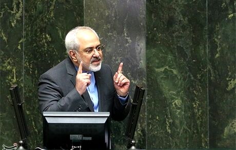 ظریف: هیچ‌کس به اندازه من از توان موشکی ایران در خارج دفاع نکرده است
