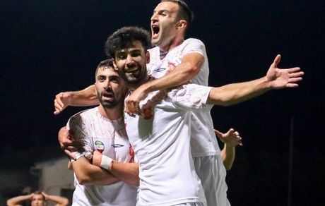 لیگ دسته یک: مس سونگون کماکان صدرنشین / مسمومیت بازیکنان یک بازی را لغو کرد