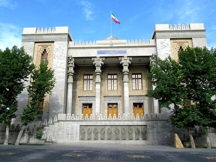 ایران، سفرای انگلیس، فرانسه و آلمان را فراخوند