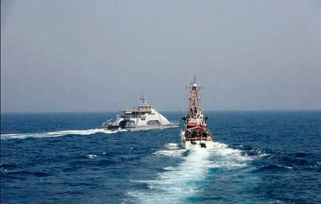 رو در رو شدن کشتی های جنگی ایران و آمریکا در خلیج فارس