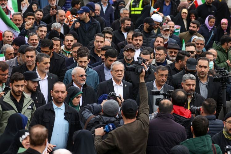 حضور آحاد مردم در راهپیمایی ۲۲ بهمن | تصاویر