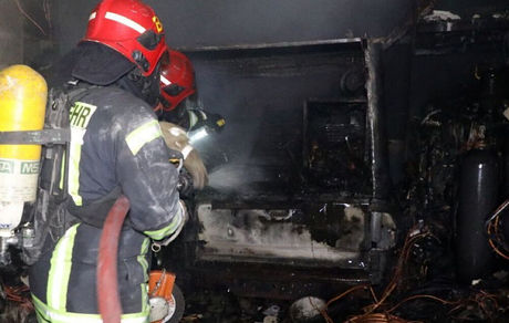 مهار آتش سوزی شهرک صنعتی بناب