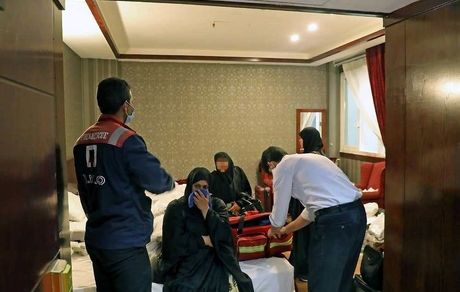 ۳۰ مسافر در هتل ۹طبقه در مشهد دچار مسمومیت شدند!
