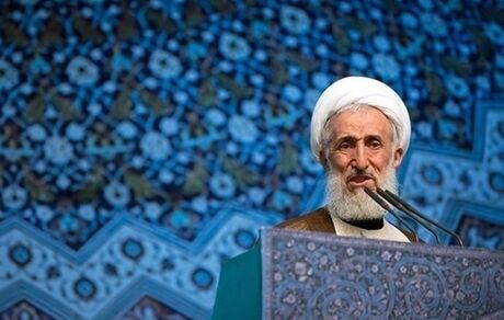 روزنامه جمهوری اسلامی خطاب به خطیب جمعه تهران: آقای صدیقی! دقت کنید که چه می گویید