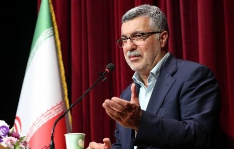 وزیر بهداشت: با تغییر اتوبوسی در دانشگاه‌ها و مجموعه وزارت بهداشت موافق نیستم