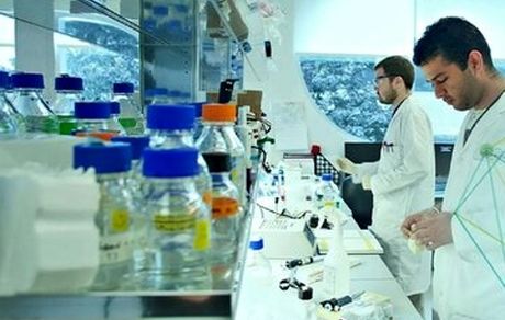 حمله دشمن به یکی از بزرگ‌ترین شرکت‌های تولیدکننده داروهای ضد سرطان