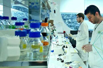 حمله دشمن به یکی از بزرگ‌ترین شرکت‌های تولیدکننده داروهای ضد سرطان