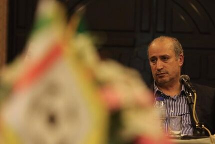 
عابدینی: تاج یا رسانه را با خود هماهنگ می‌کند یا شکایت می‌کند
