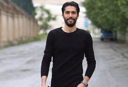 اقدام عجیب سیدحسین حسینی در فضای مجازی/ عکس