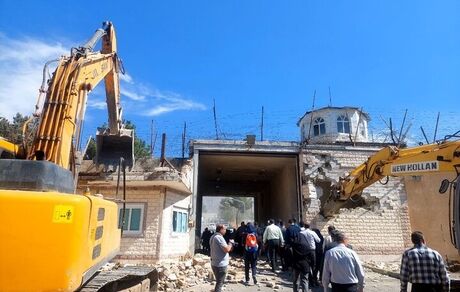 زندان رجایی شهر با تخریب دیوارها به تاریخ پیوست