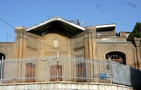 واگذاری سه بنای تاریخی استان لرستان به بخش خصوصی