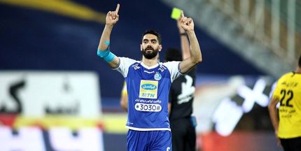 مصدومیت جدی هافبک استقلال/کریمی به دربی برسد معجزه است!