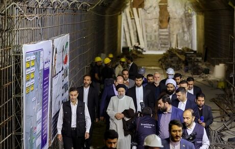 رئیس جمهور از روند احداث پروژه ملی مترو اسلامشهر بازدید کرد