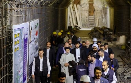 رئیس جمهور از روند احداث پروژه ملی مترو اسلامشهر بازدید کرد