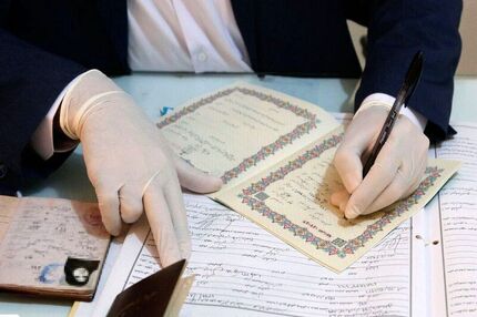 آمار ازدواج در خمین کم شد