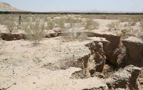 فرونشست زمین در دشت مشهد به مرحله بحرانی رسیده است