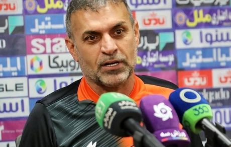 سرمربی فولاد خوزستان، سنگین‌ترین جریمه تاریخ فوتبال ایران را متحمل شد