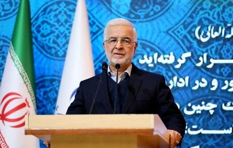 وزیر کشور: وجود جاذبه تاریخی و گردشگری فرصتی برای توسعه و پیشرفت استان همدان است